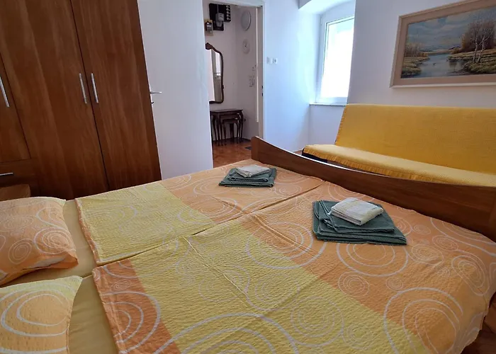 Fleger Obala 아파트 *