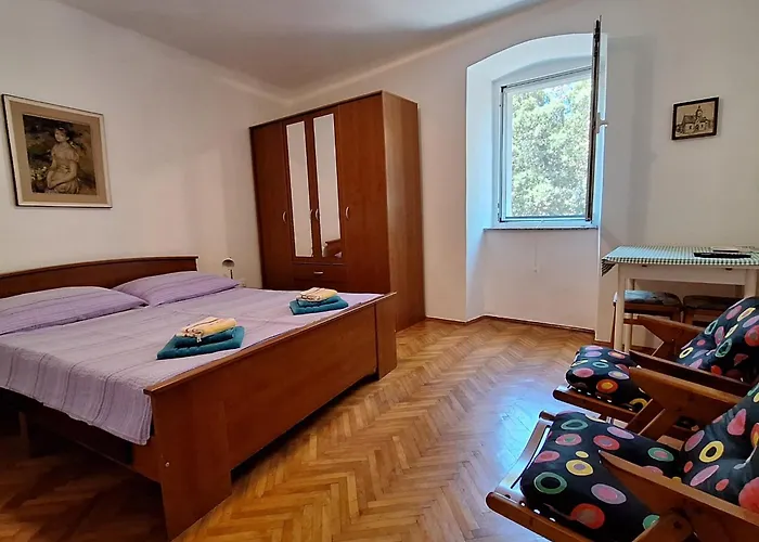 Fleger Obala Lägenhet Punat