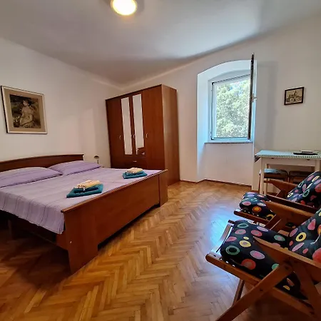 Fleger Obala Apartamento Punat